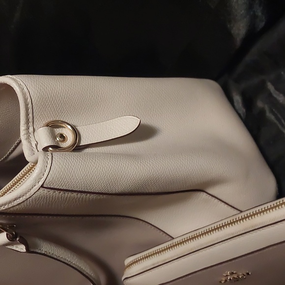 Coach Cream Tote Bag and Wallet Set - Picture 5 of 9